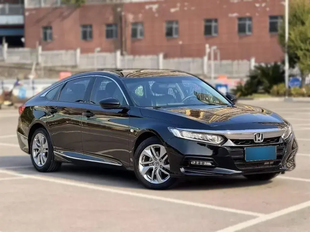 2018 Honda Accord 1.5T 177HP L4 CVT