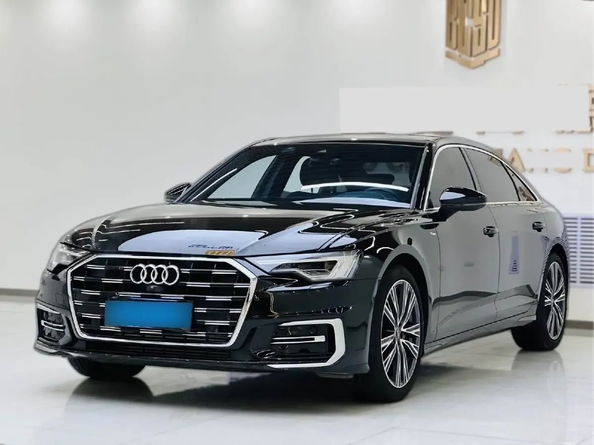 2024 Audi A6L 2.0T 245HP L4 7DCT