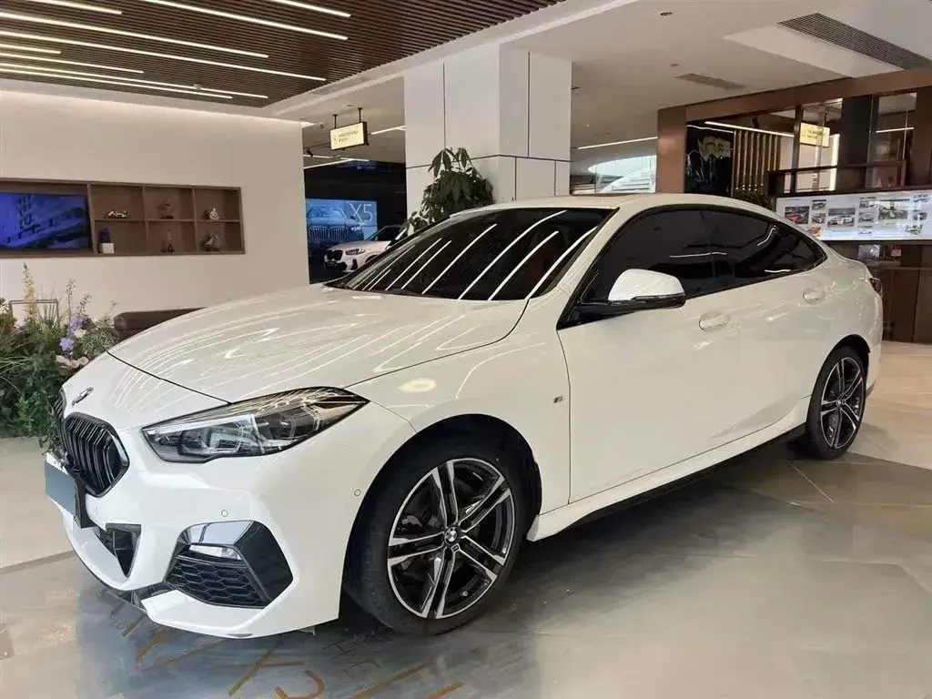 2023 BMW 2 Series 2.0T 178HP L4 7DCT