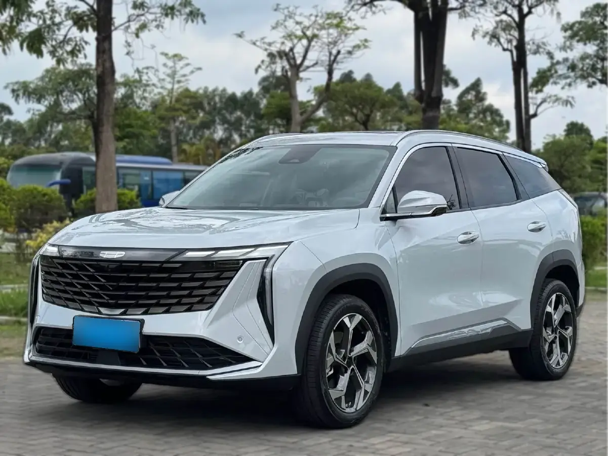 2024 Geely StarRay 1.5T 181HP L4 7DCT