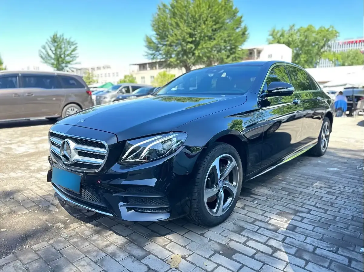 2017 Mercedes-Benz E Class 2.0T 184HP L4 9AT