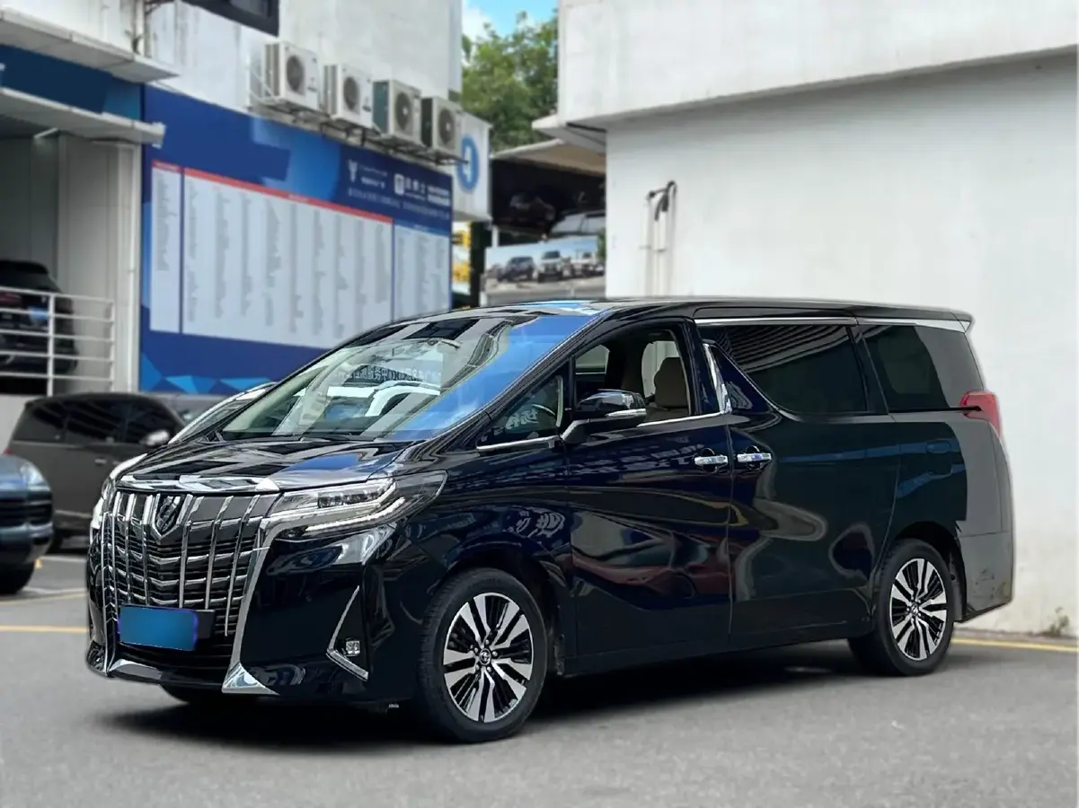 2018 Toyota Alphard 3.5L 301HP V6 8AT