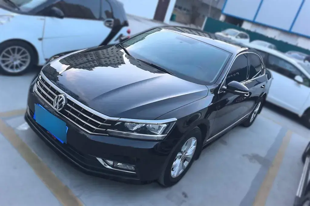 2017 Volkswagen Passat 1.8T 180HP L4 7DCT
