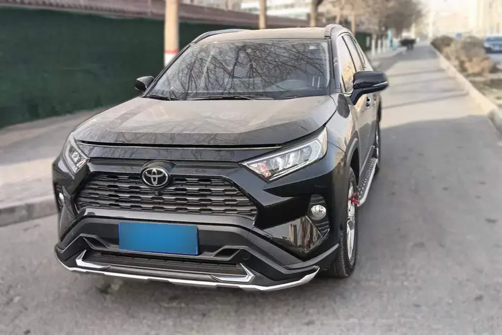 2020 Toyota RAV4 2.0L 171HP L4 CVT