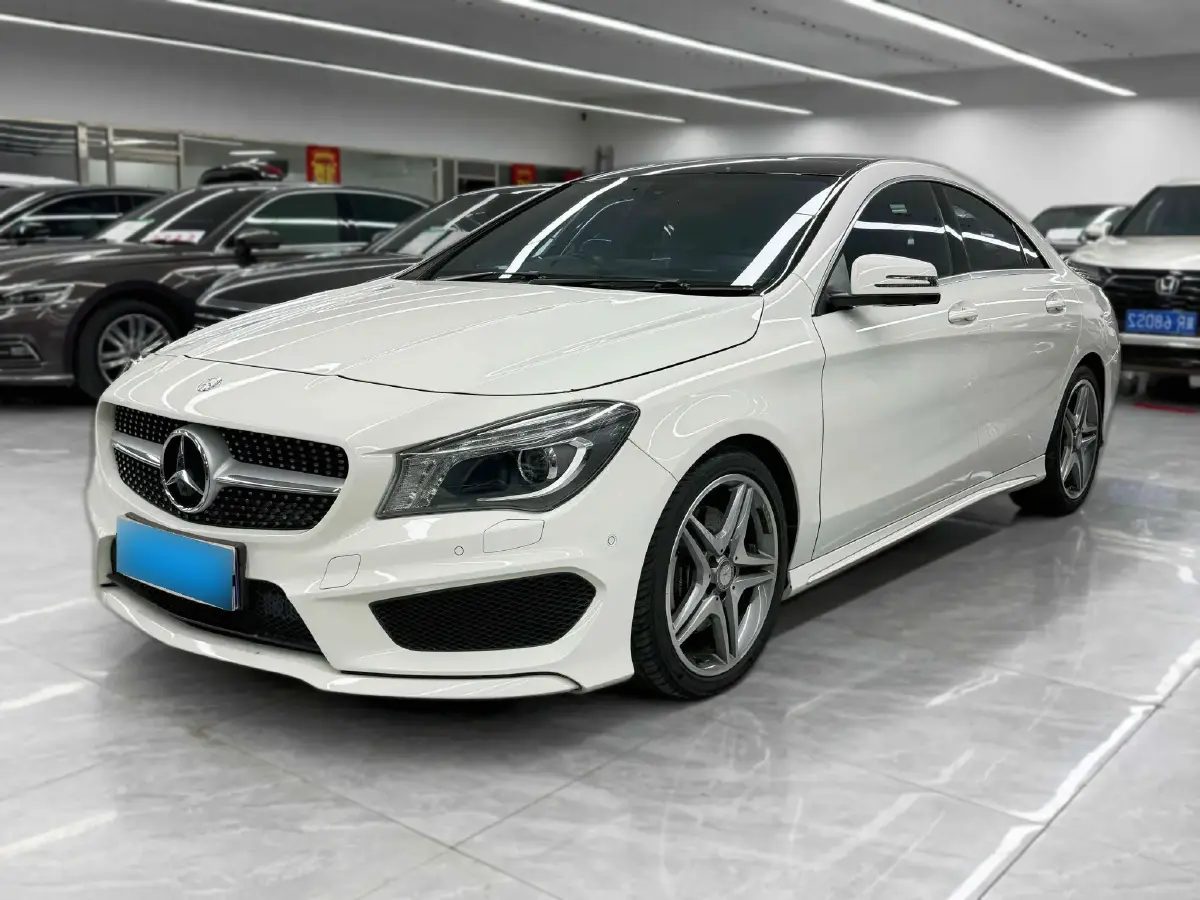 2016 Mercedes-Benz CLA Class 2.0T 184HP L4 7DCT