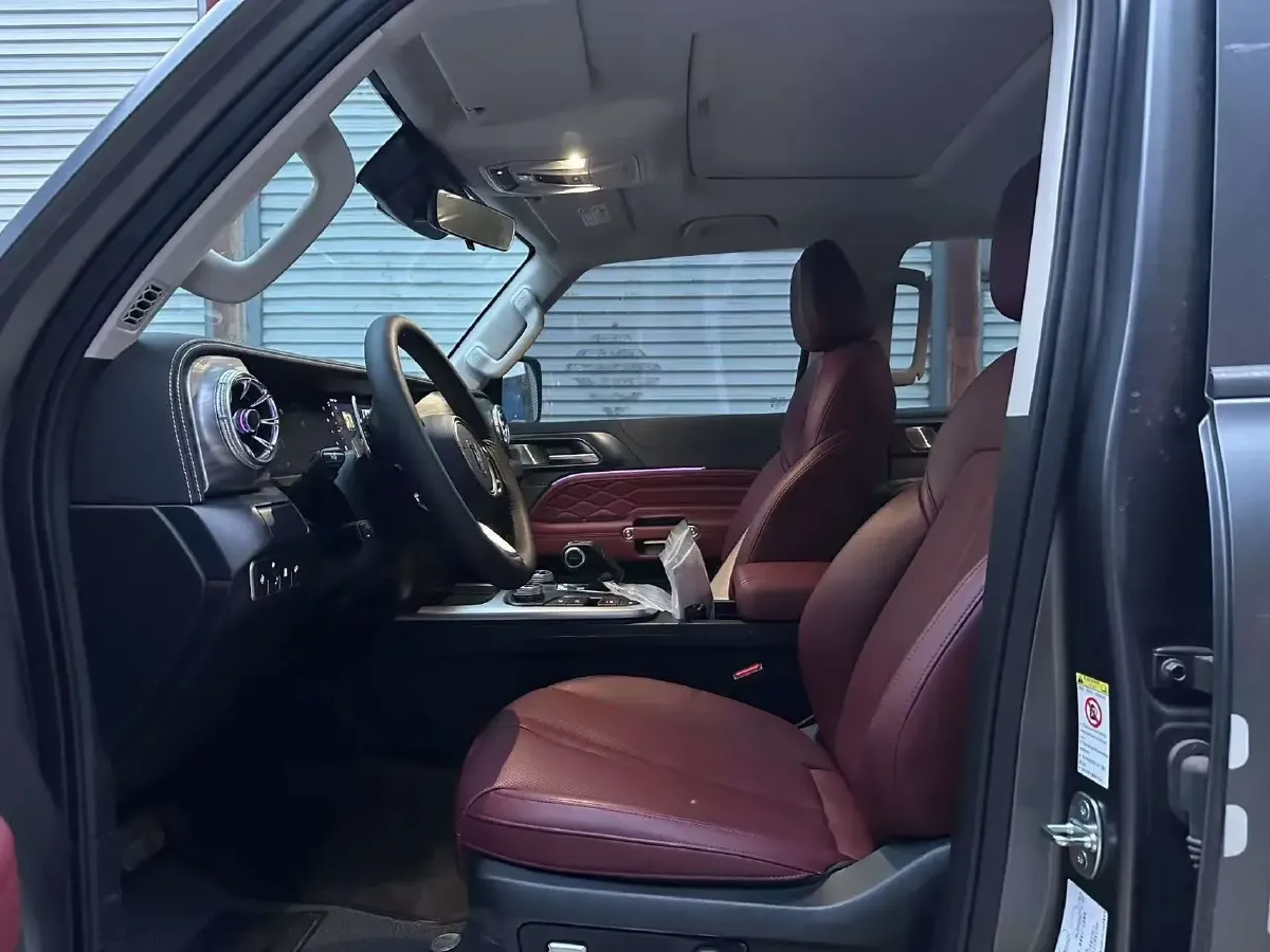 2024 Tank 300 3.0T 354HP V6 9AT,autocango,china used car exporter,china ev exporter,chinese used car exporter,chinese used ev exporter