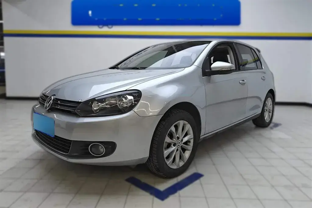 2012 Volkswagen Golf 1.4T 131HP L4 7DCT