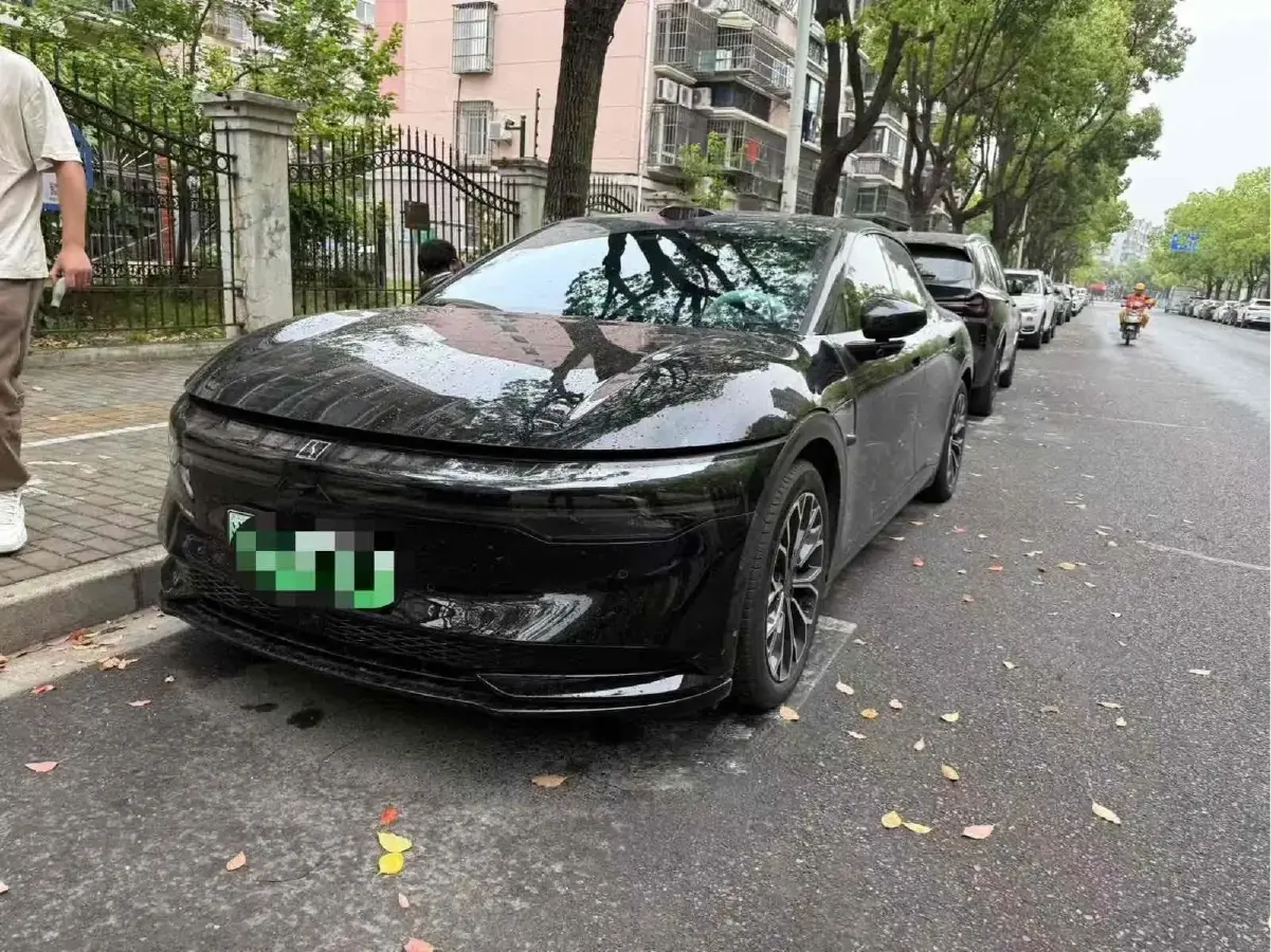 2025 Zeekr 007 BEV 75KWH