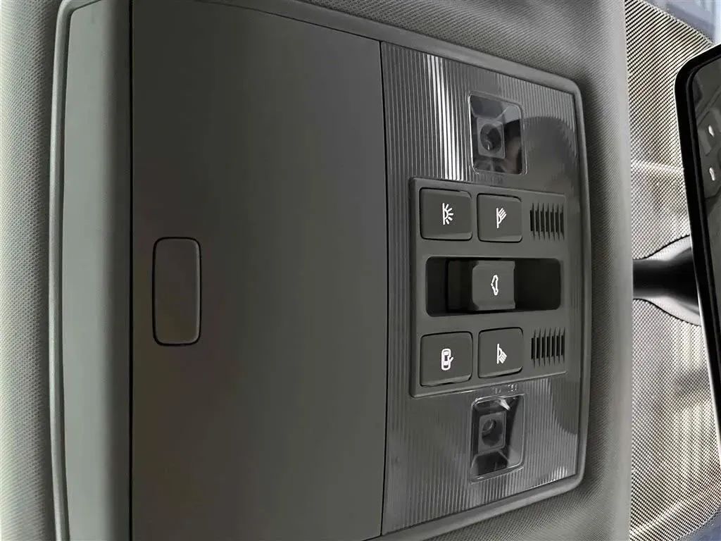 2022 Skoda Superb 1.4T 150HP L4 7DCT,autocango,china used car exporter,china ev exporter,chinese used car exporter,chinese used ev exporter