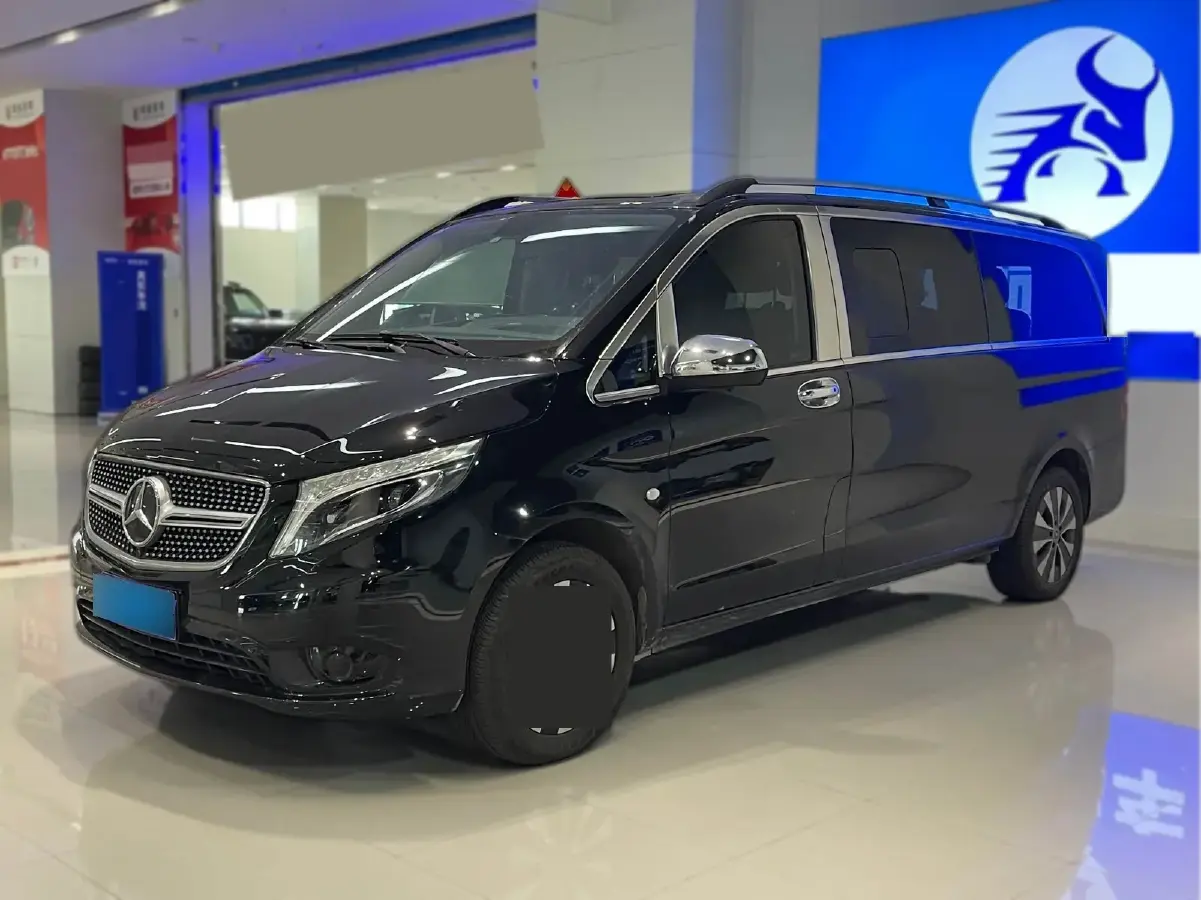 2023 Mercedes-Benz Vito 2.0T 211HP L4 9AT