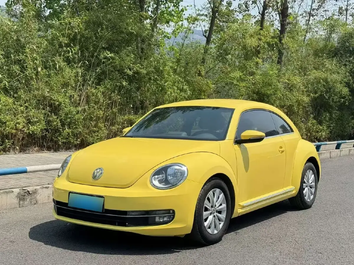 2013 Volkswagen Beetle 1.2T 105HP L4 7DCT