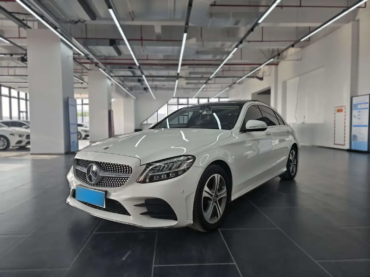 2019 Mercedes-Benz C Class 1.5T 184HP L4 9AT