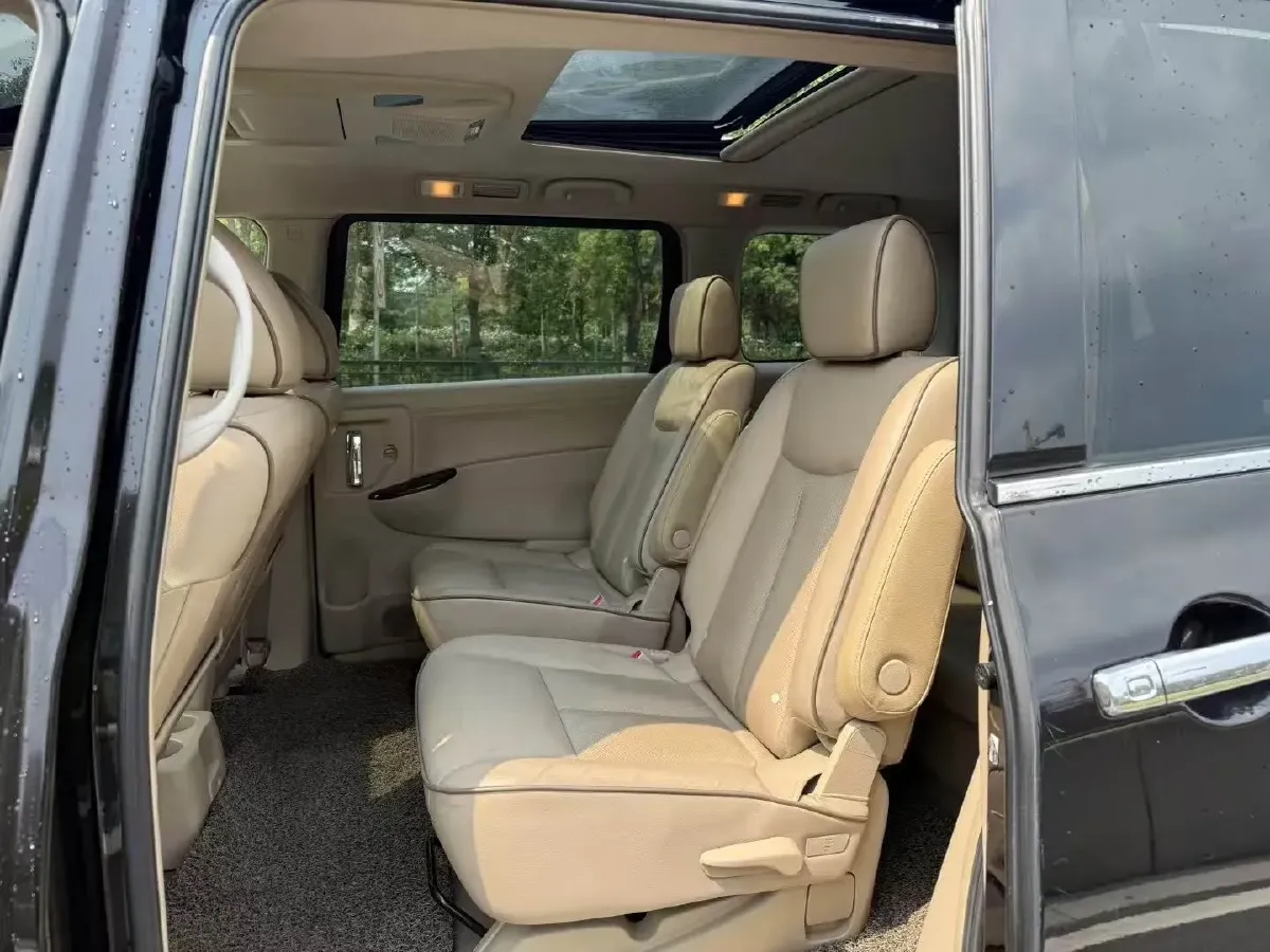 2013 Nissan Quest 3.5L 277HP V6 CVT,autocango,china used car exporter,china ev exporter,chinese used car exporter,chinese used ev exporter