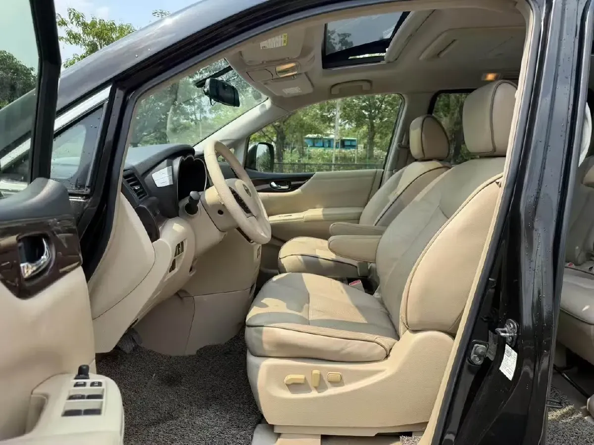 2013 Nissan Quest 3.5L 277HP V6 CVT,autocango,china used car exporter,china ev exporter,chinese used car exporter,chinese used ev exporter