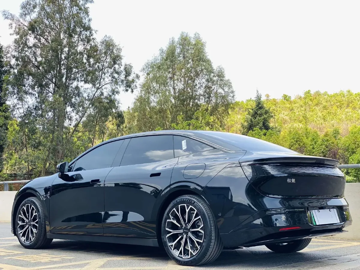 2024 Zeekr 007 BEV 75KWH,autocango,china used car exporter,china ev exporter,chinese used car exporter,chinese used ev exporter