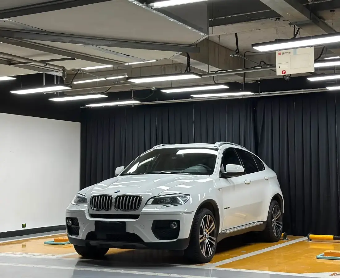 2013 BMW X6 3.0T 320HP L6 8AT