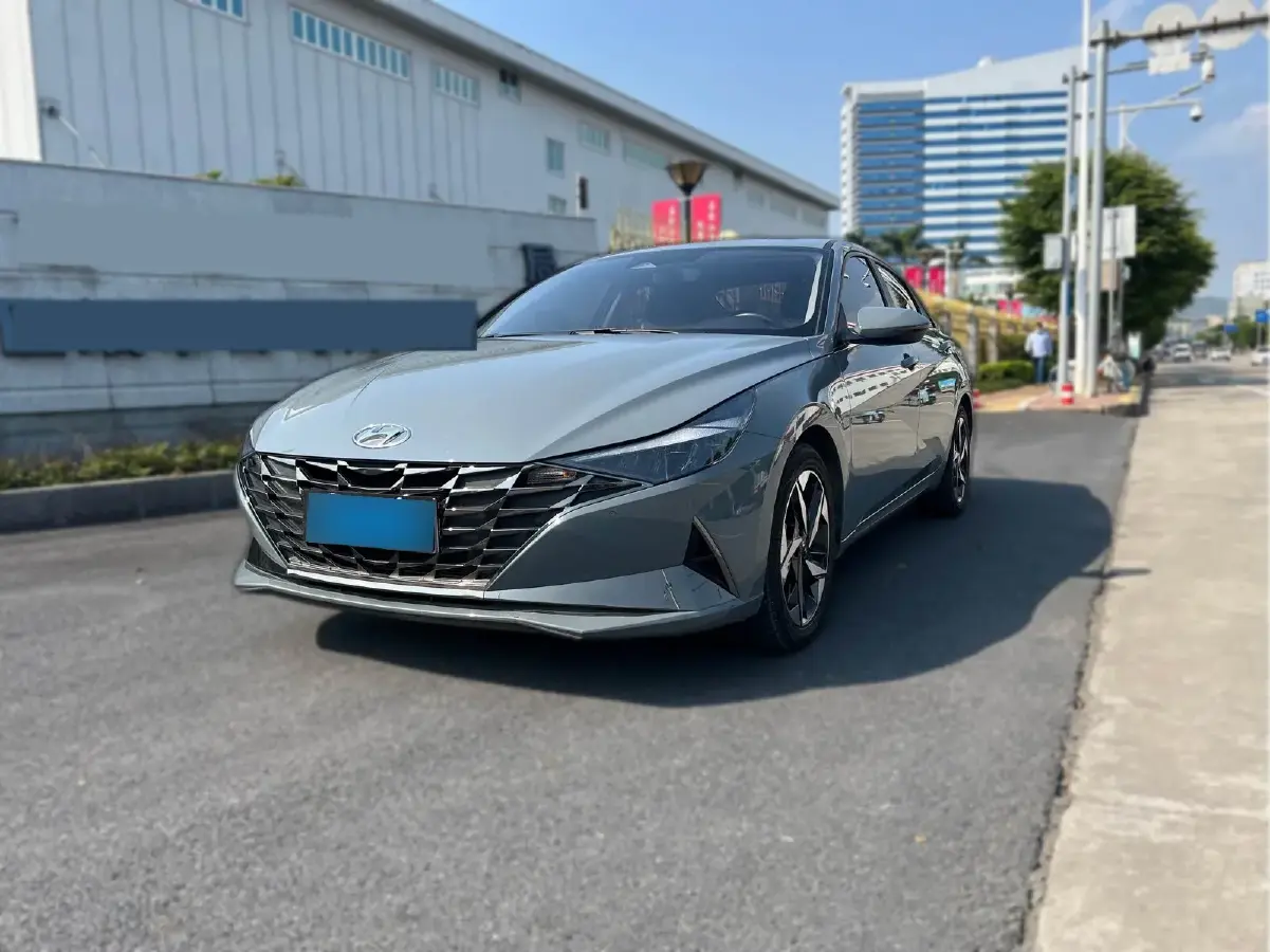 2021 Hyundai Elantra 1.5L 115HP L4 CVT