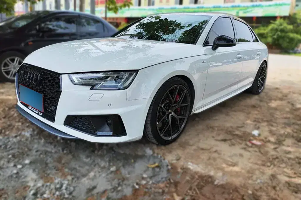 2019 Audi A4L 2.0T 252HP L4 7DCT