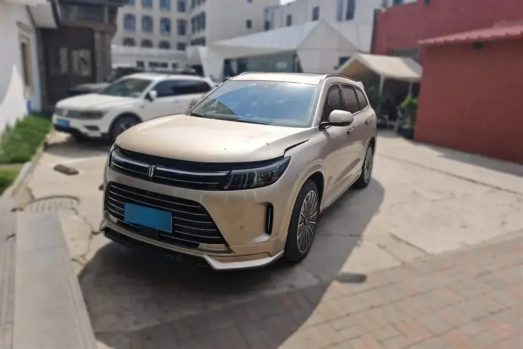 2022 HIMA AITO M7 Range Extended 125HP REEV 40KWH 2022 HIMA AITO M7 Range Extended 125HP REEV 40KWH