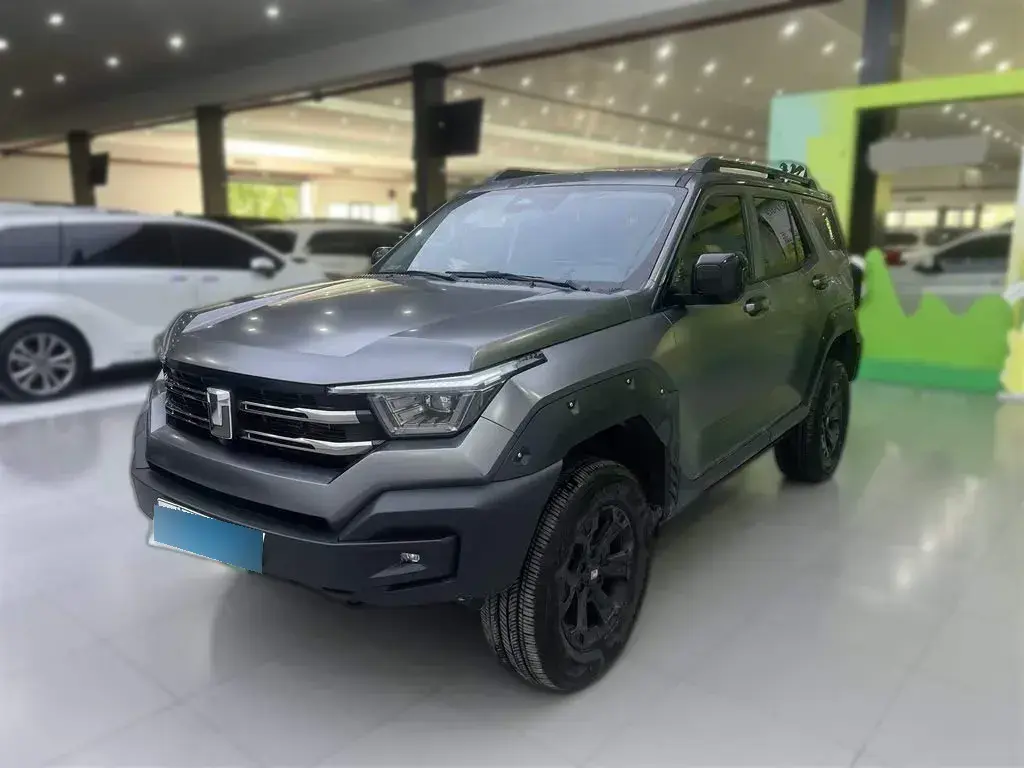 2024 Tank 400 2.0T 252HP L4 9AT PHEV 36.7/37.1KWH