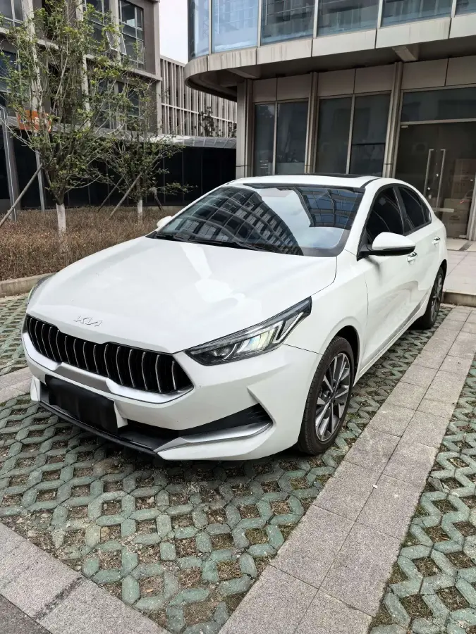 2021 Kia K3 1.5L 115HP L4 CVT