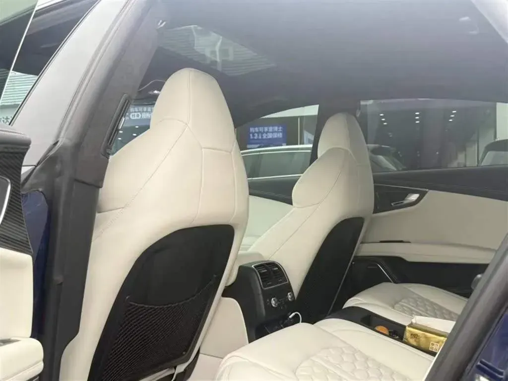 2014 Audi RS 7 4.0T 560HP V8 8AT,autocango,china used car exporter,china ev exporter,chinese used car exporter,chinese used ev exporter