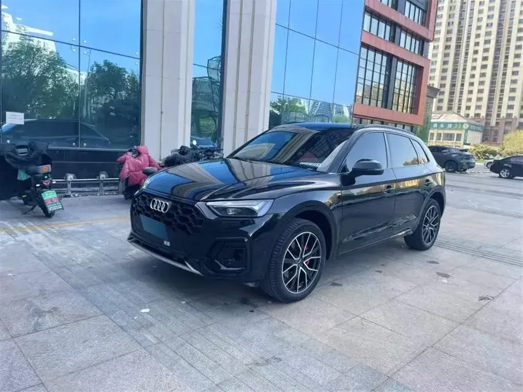 2024 Audi Q5L 2.0T 245HP L4 7DCT