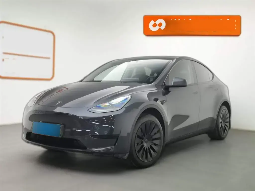 2024 Tesla Model Y BEV 60KWH