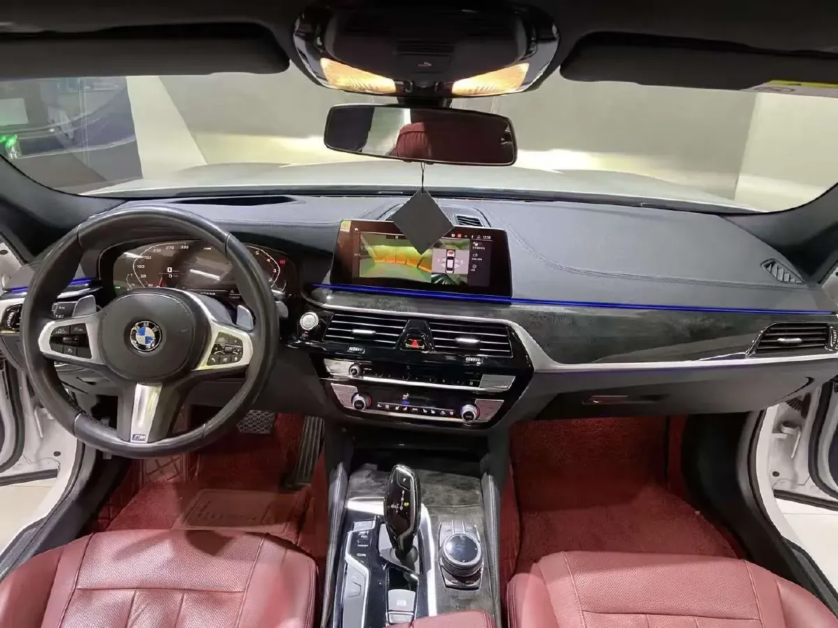 2020 BMW 5 Series 2.0T 252HP L4 8AT,autocango,china used car exporter,china ev exporter,chinese used car exporter,chinese used ev exporter