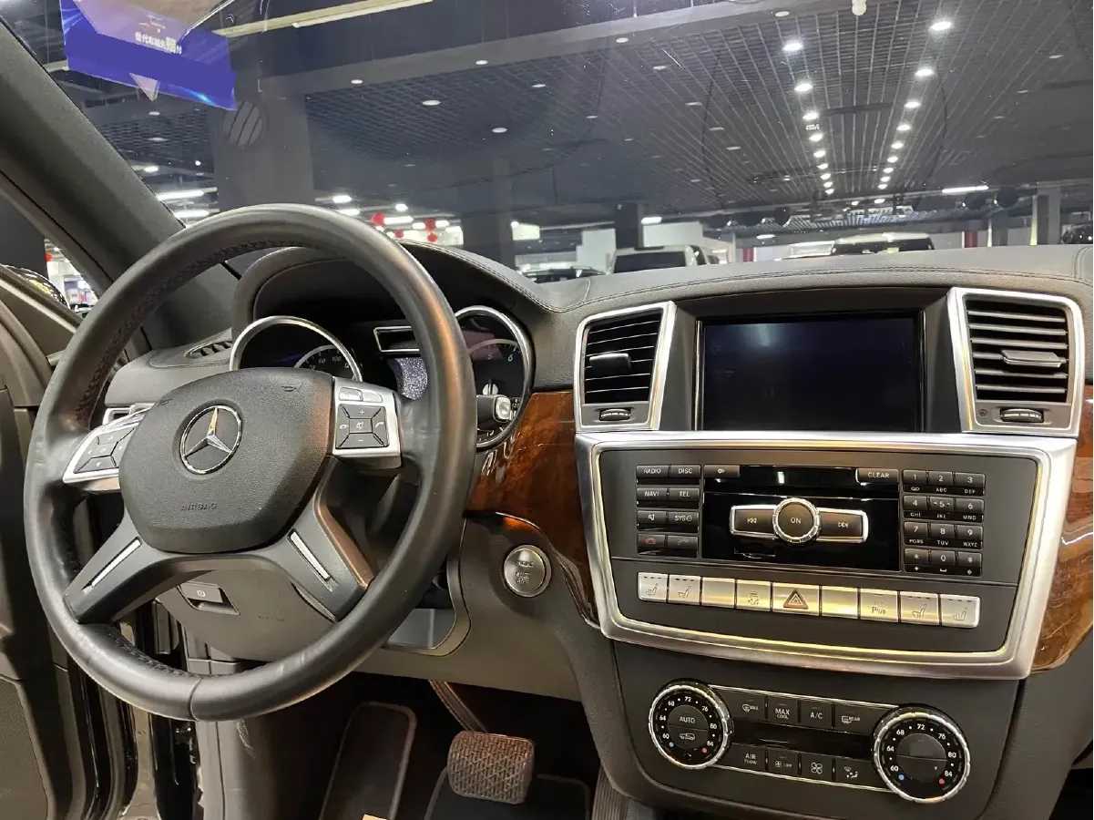 2013 Mercedes-Benz GL Class 4.7T 435HP V8 7AT,autocango,china used car exporter,china ev exporter,chinese used car exporter,chinese used ev exporter