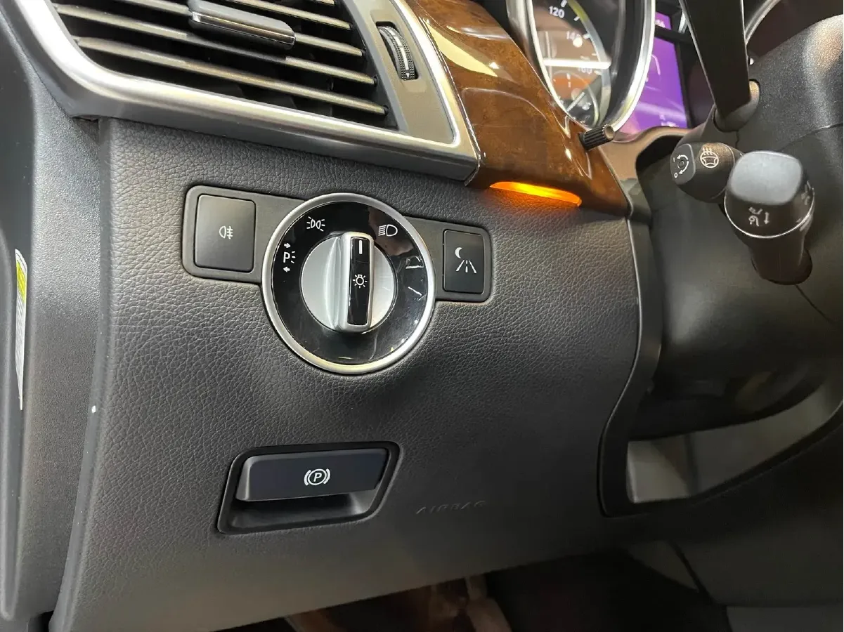 2013 Mercedes-Benz GL Class 4.7T 435HP V8 7AT,autocango,china used car exporter,china ev exporter,chinese used car exporter,chinese used ev exporter