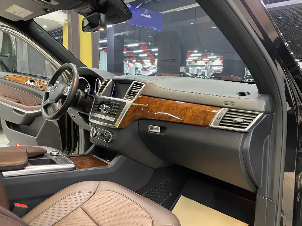2013 Mercedes-Benz GL Class 4.7T 435HP V8 7AT,autocango,china used car exporter,china ev exporter,chinese used car exporter,chinese used ev exporter