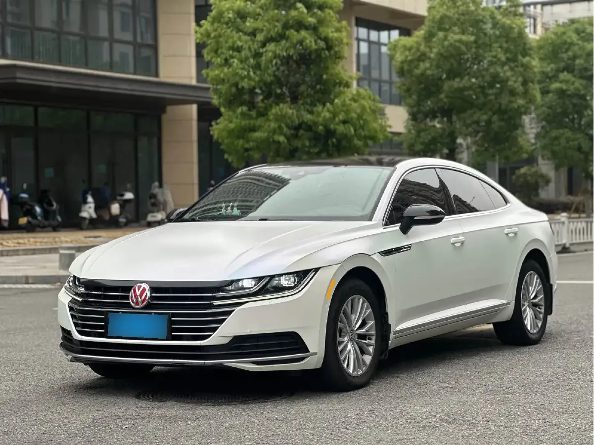 2020 Volkswagen CC 2.0T 186HP L4 7DCT