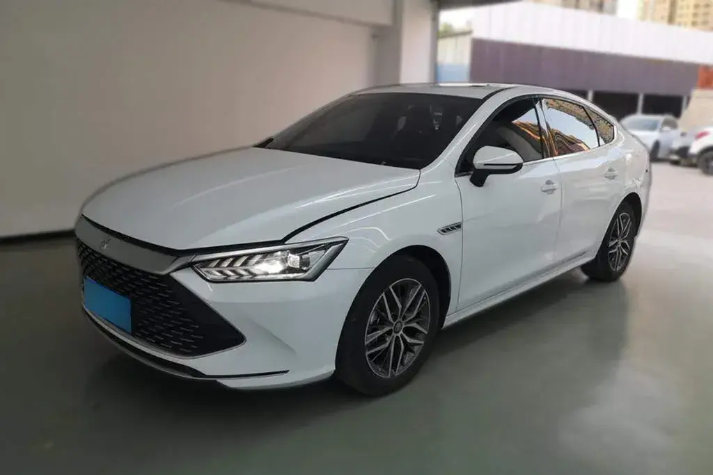 2021 BYD Qin Plus 1.5L 110HP L4 E-CVT PHEV 18.32KWH