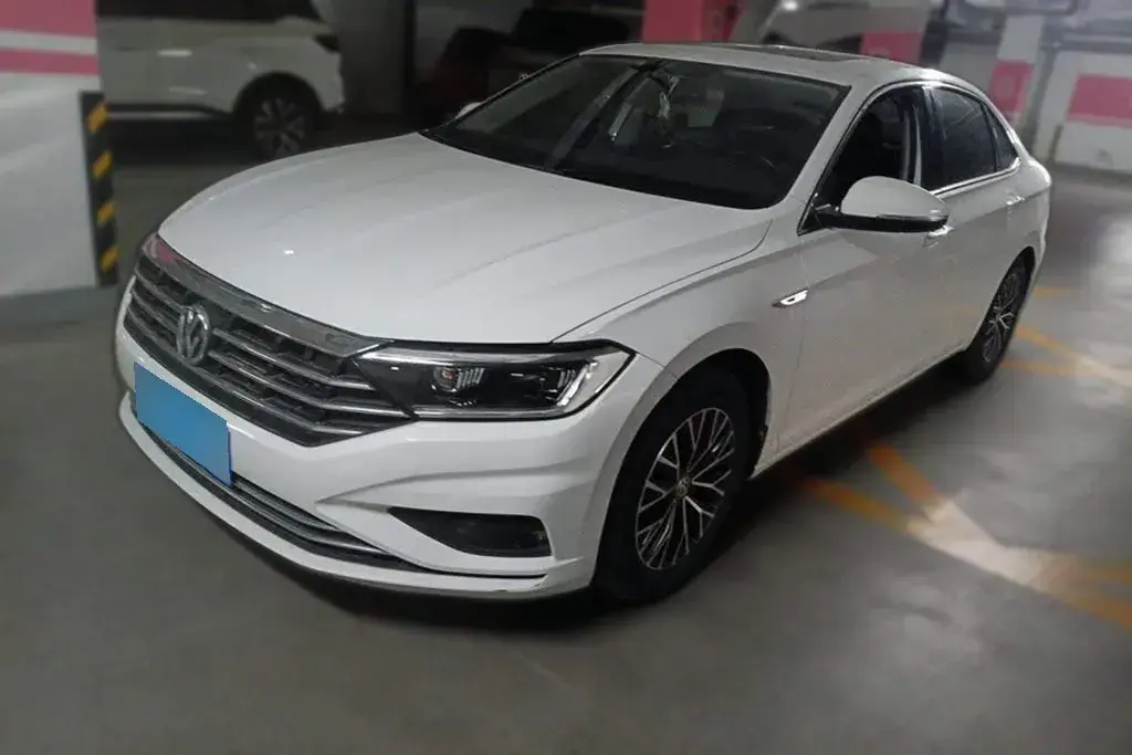 2020 Volkswagen Sagitar 1.4T 150HP L4 7DCT