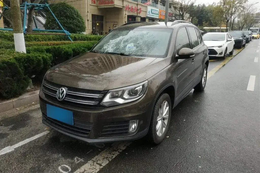 2016 Volkswagen Tiguan 1.4T 150HP L4 6DCT