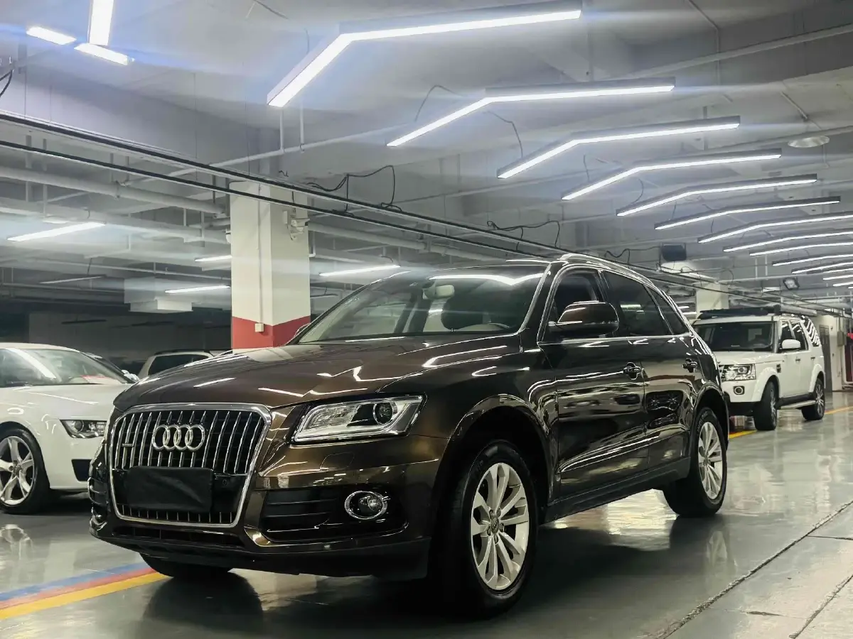 2013 Audi Q5 2.0T 211HP L4 8AT