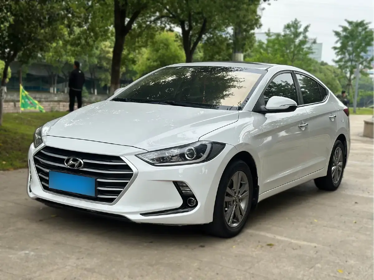 2016 Hyundai Elantra 1.6L 128HP L4 6MT