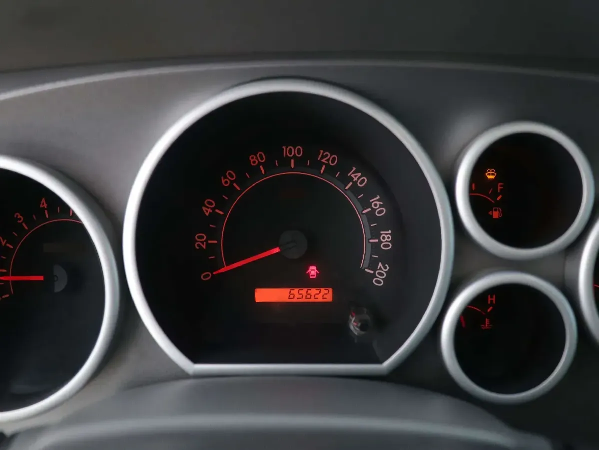 2014 Toyota Tundra 5.7L 386HP V8 6AT,autocango,china used car exporter,china ev exporter,chinese used car exporter,chinese used ev exporter