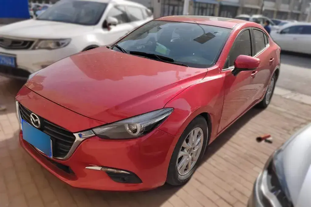 2017 Mazda 3 Axela 1.5L 117HP L4 6AT