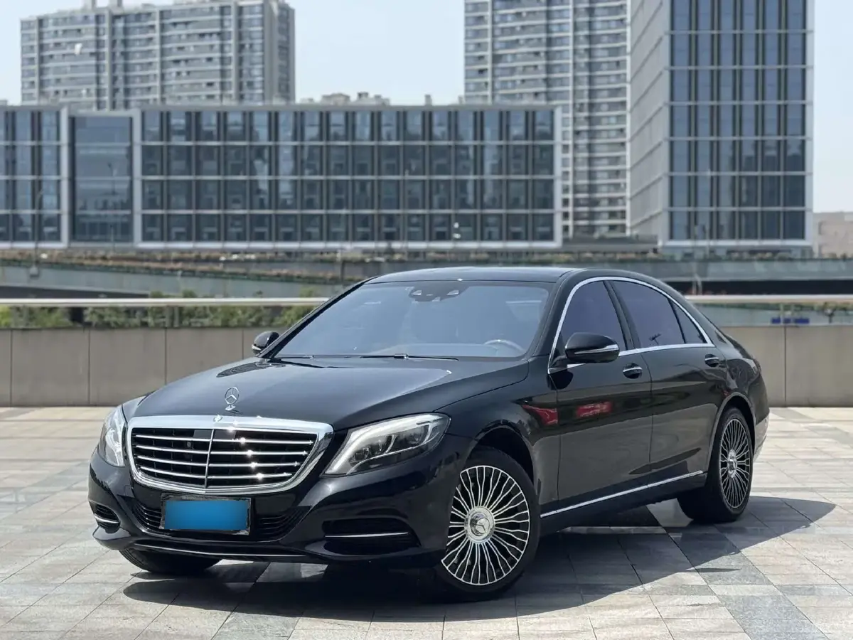 2014 Mercedes-Benz S Class 4.7T 435HP V8 7AT