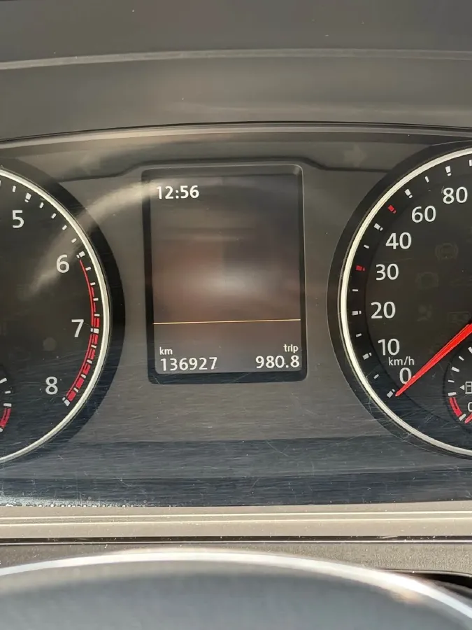 2018 Volkswagen Multivan 2.0T 204HP L4 7DCT,autocango,china used car exporter,china ev exporter,chinese used car exporter,chinese used ev exporter