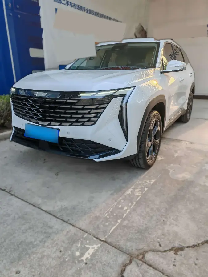 2024 Geely StarRay 1.5T 181HP L4 7DCT