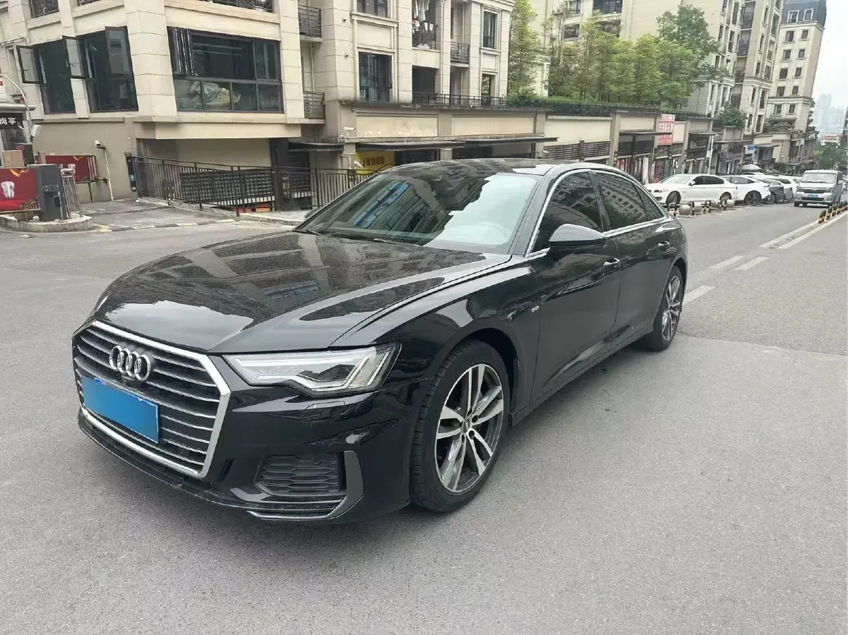 2019 Audi A6L 2.0T 190HP L4 7DCT