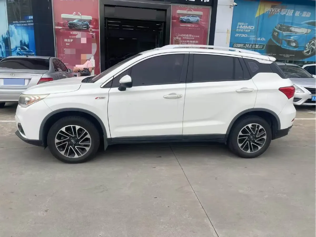 2016 GAC Trumpchi GS4 1.5T 152HP L4 7DCT,autocango,china used car exporter,china ev exporter,chinese used car exporter,chinese used ev exporter