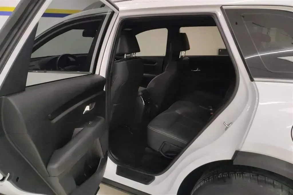 2020 Kia KX7 2.0T 241HP L4 6AT,autocango,china used car exporter,china ev exporter,chinese used car exporter,chinese used ev exporter