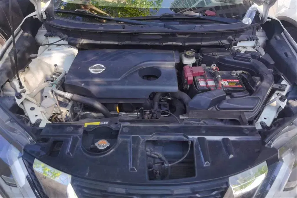 2017 Nissan X-Trail 2.0L 150HP L4 CVT,autocango,china used car exporter,china ev exporter,chinese used car exporter,chinese used ev exporter