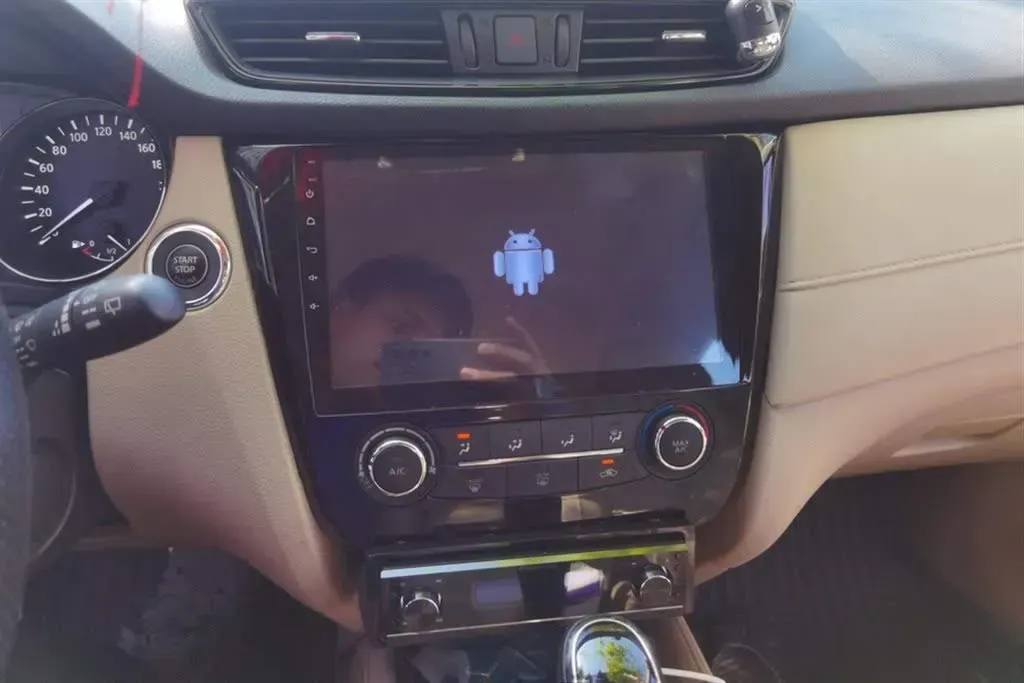 2017 Nissan X-Trail 2.0L 150HP L4 CVT,autocango,china used car exporter,china ev exporter,chinese used car exporter,chinese used ev exporter