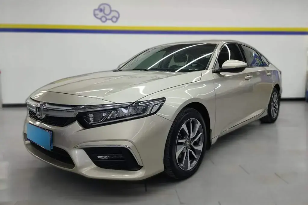 2019 Honda Inspire 1.5T 194HP L4 CVT