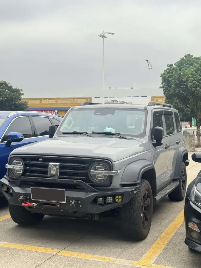 2021 Tank 300 2.0T 227HP L4 8AT